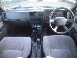 NISSAN DATSUN PICK UP W CAB AX 1992