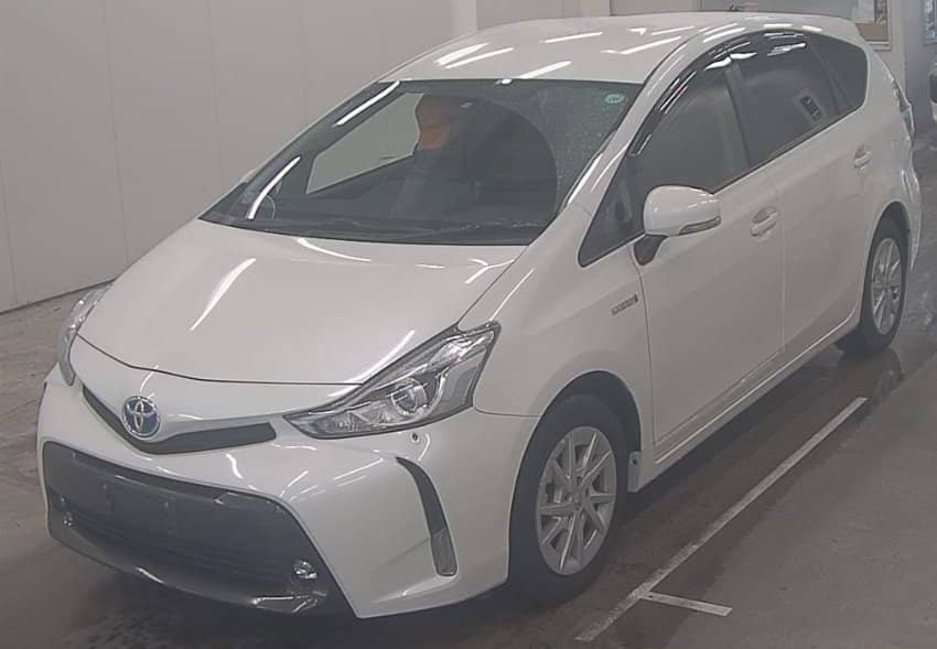 Приус альфа gs