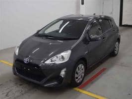 TOYOTA AQUA G 2015