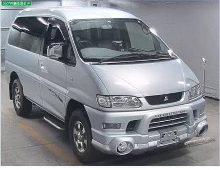 Mitsubishi delica 2005