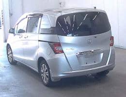 HONDA FREED SPIKE GL 2013