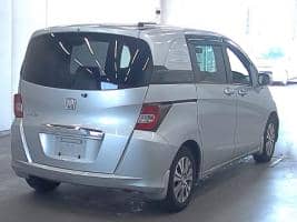 HONDA FREED SPIKE GL 2013