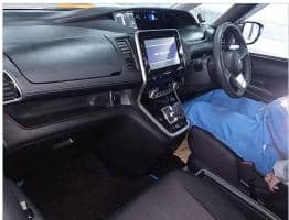 NISSAN SERENA E- POWER HIGHWAY STAR 2019