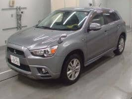 MITSUBISHI RVR G 2010