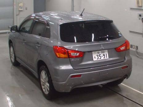 MITSUBISHI RVR G 2010