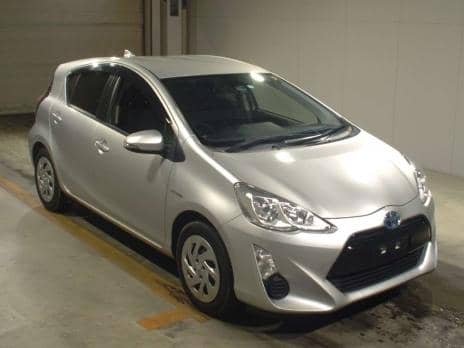 TOYOTA AQUA S 2016