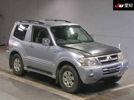 MITSUBISHI PAJERO