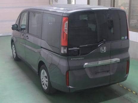 HONDA STEPWGN 4WD G HONDA SENSING 8 PERSON