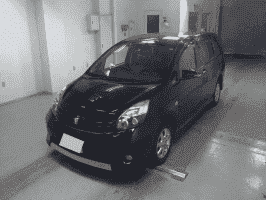 TOYOTA ISIS PLATANA V SELECTION NOIR 4WD 2015