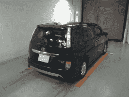 TOYOTA ISIS PLATANA V SELECTION NOIR 4WD 2015