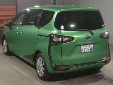TOYOTA SIENTA HYBRID G 2017