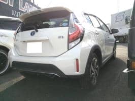 TOYOTA AQUA CROSSOVER 2017