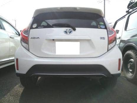 TOYOTA AQUA CROSSOVER 2017