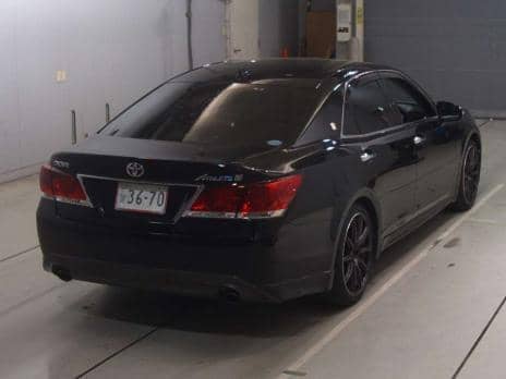 TOYOTA CROWN ATHLETE S 2014