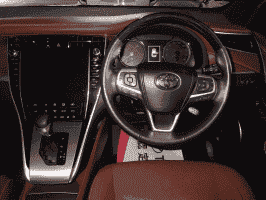 TOYOTA HARRIER HYBRID PREMIUM METAL ANDO LEATHER P4WD 2018