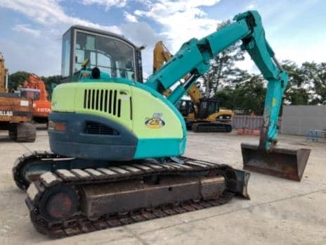 YANMAR B7-5 2002