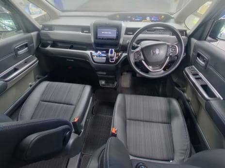HONDA FREED HYBRID HV G HSENSING 2017