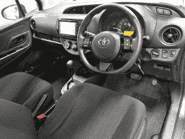 TOYOTA VITZ F 2018
