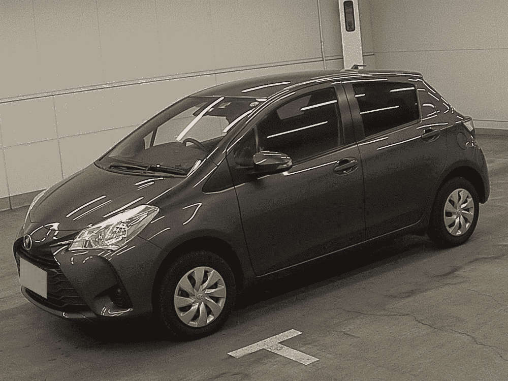 TOYOTA VITZ F 2018