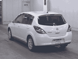 NISSAN TIIDA 15M 2010