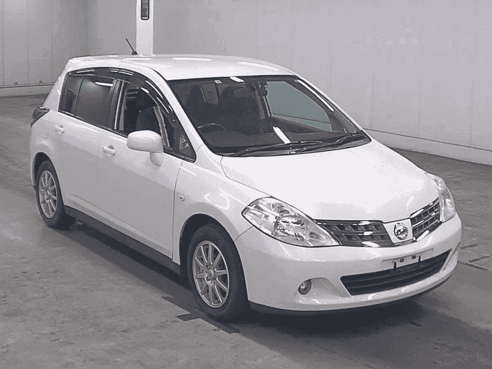NISSAN TIIDA 15M 2010