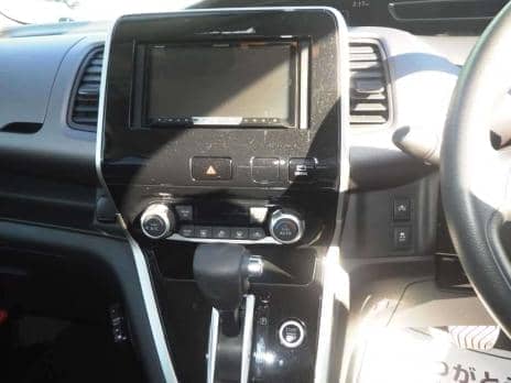 NISSAN SERENA S 2017