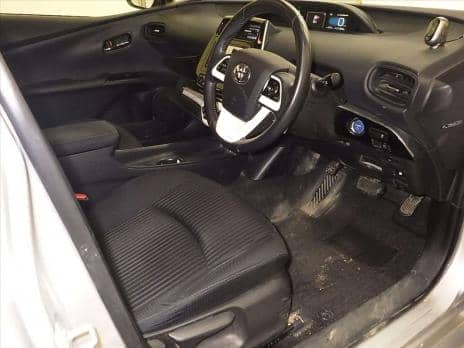 TOYOTA PRIUS S 4WD 2018