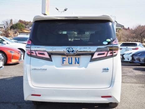 TOYOTA VELLFIRE HV X 2019