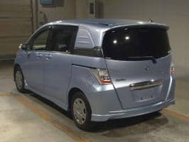 HONDA FREED SPIKE HYBRID 2013