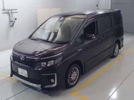 TOYOTA VOXY HYBRID ZS 2016