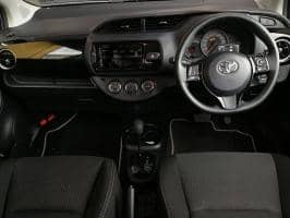 TOYOTA VITZ F SAFETY - EDITION  2019