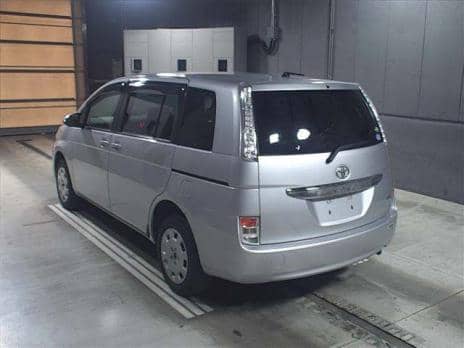 TOYOTA ISIS 4WD L 2016
