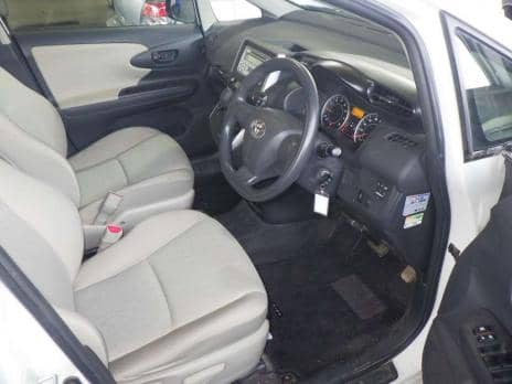 TOYOTA WISH 1.8X 2010