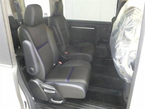HONDA STEPWGN SPADA COOL SPIRIT HONDA SENSING7 PERSON 2020