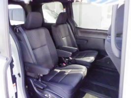 TOYOTA VOXY HYBRID ZS KIRAMEKI 2018