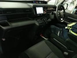 HONDA STEPWGN SPADA HONDA SENSING 2017
