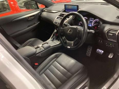 LEXUS NX NX300H F SPORT 2018