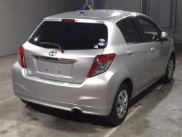 TOYOTA VITZ JEWELA 2012