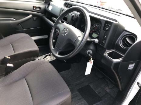 MAZDA FAMILIA VAN VE 2018