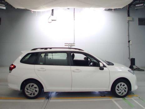 TOYOTA COROLLA FIELDER EX 2020