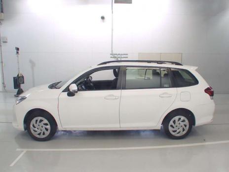 TOYOTA COROLLA FIELDER EX 2020
