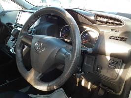 TOYOTA WISH 1.8S 2012