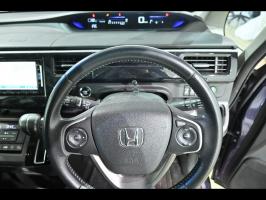 HONDA STEPWGN SPADA 4WD 8 PERSON 2015