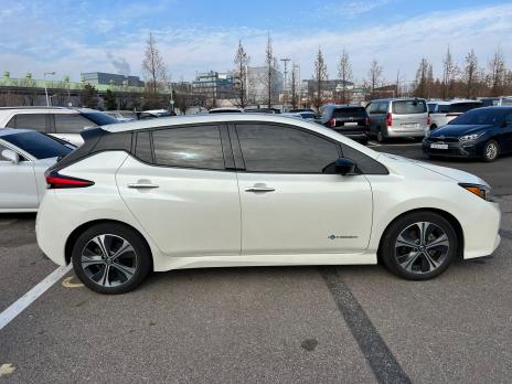 NISSAN LEAF 40 kWh SL 2019