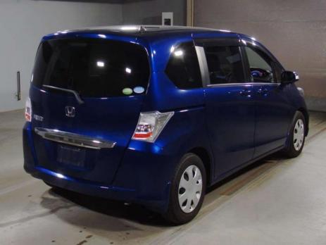 HONDA FREED GH 7 SEATER 2012