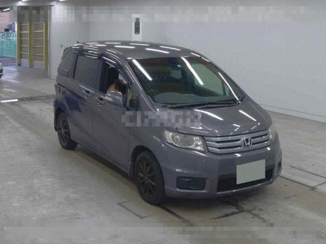HONDA FREED SPIKE G JUST SELECTION 2013