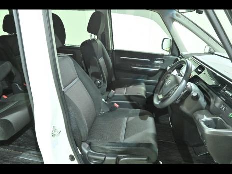 HONDA STEPWGN SPADA HONDA SENSING 7 PERSON 2019