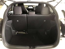 TOYOTA YARIS X 2020