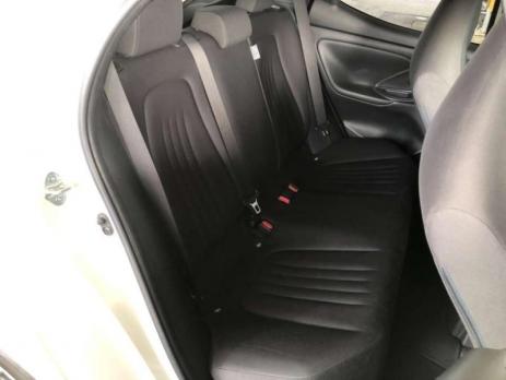 TOYOTA YARIS X 2020