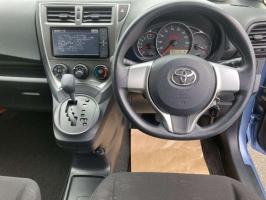 TOYOTA RACTIS X 2011
